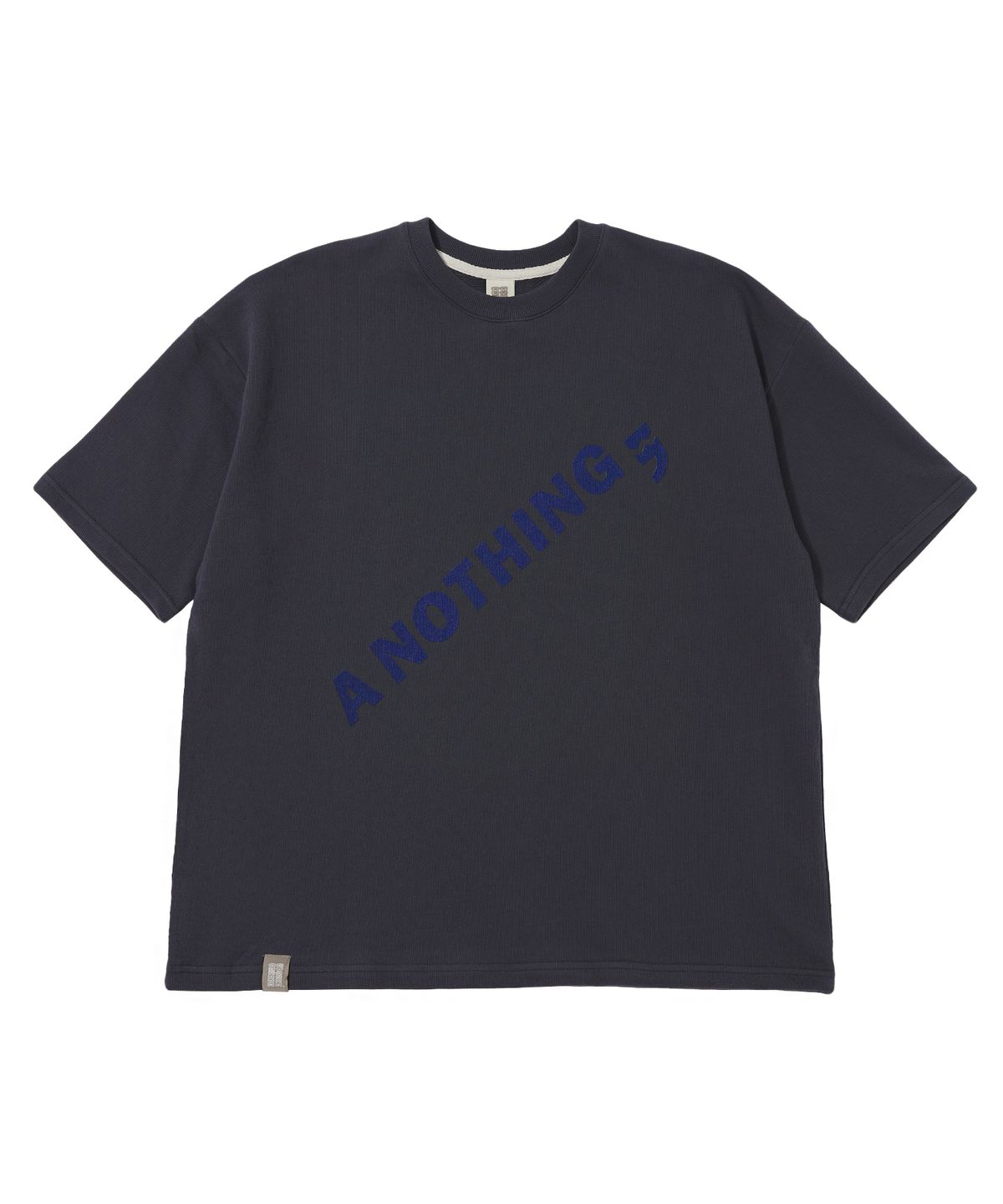 어낫띵(A NOTHING) DIAGONAL PIN-KNIT 1/2 BOX TEE (Charcoal)