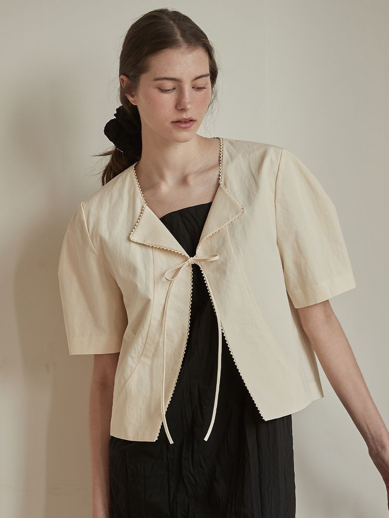 Lace flat collar jacket - Butter