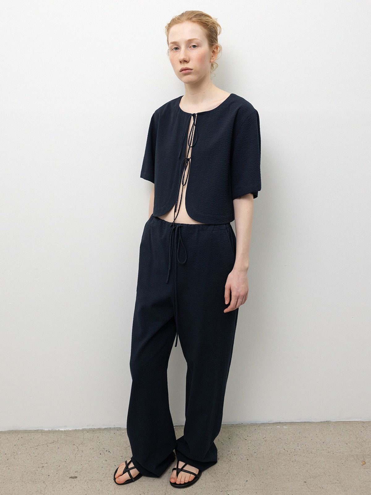 레이스(RRACE) Seersucker Wide String Pants_Navy