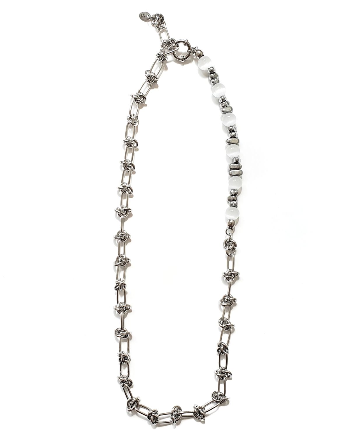 바이브(BYBE) White stone layered necklace