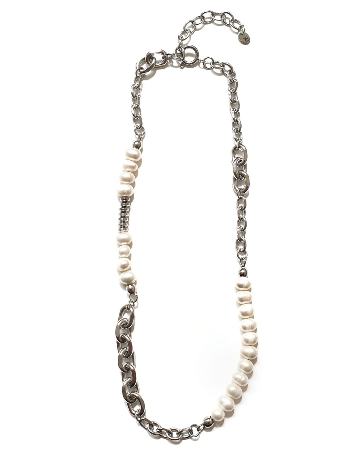 바이브(BYBE) Layered pearl necklace