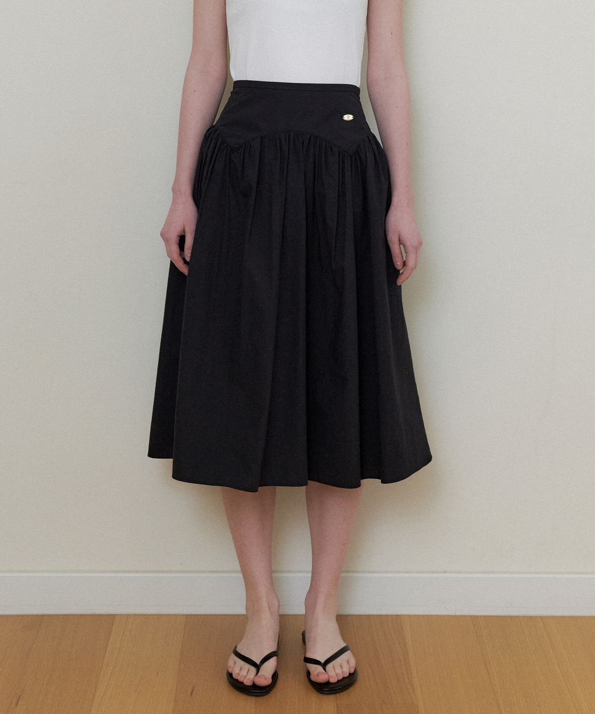 더페니(THE PENNY) MAY SHIRRING SKIRT - Black