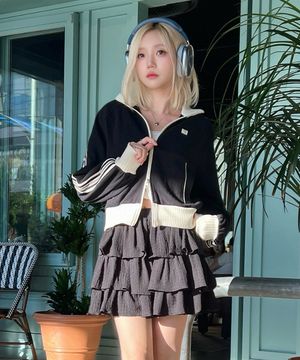 캉캉 셔링 미니 스커트 블랙