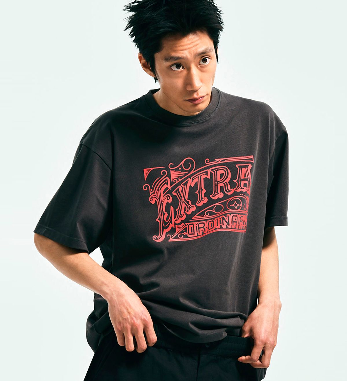 엑스트라오디너리(EXTRAORDINARY) 헤비코튼  EX VINTAGE LOGO TEE   CHARCOAL