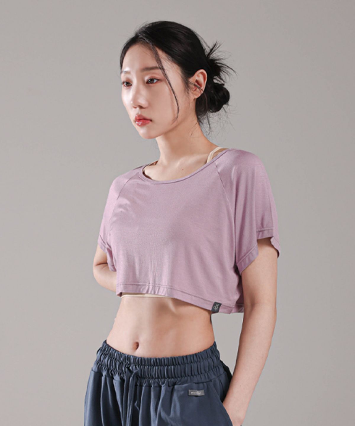 모어아웃(MOREOUT) 여성요가복 퍼스트 크롭 티셔츠 4TT4442