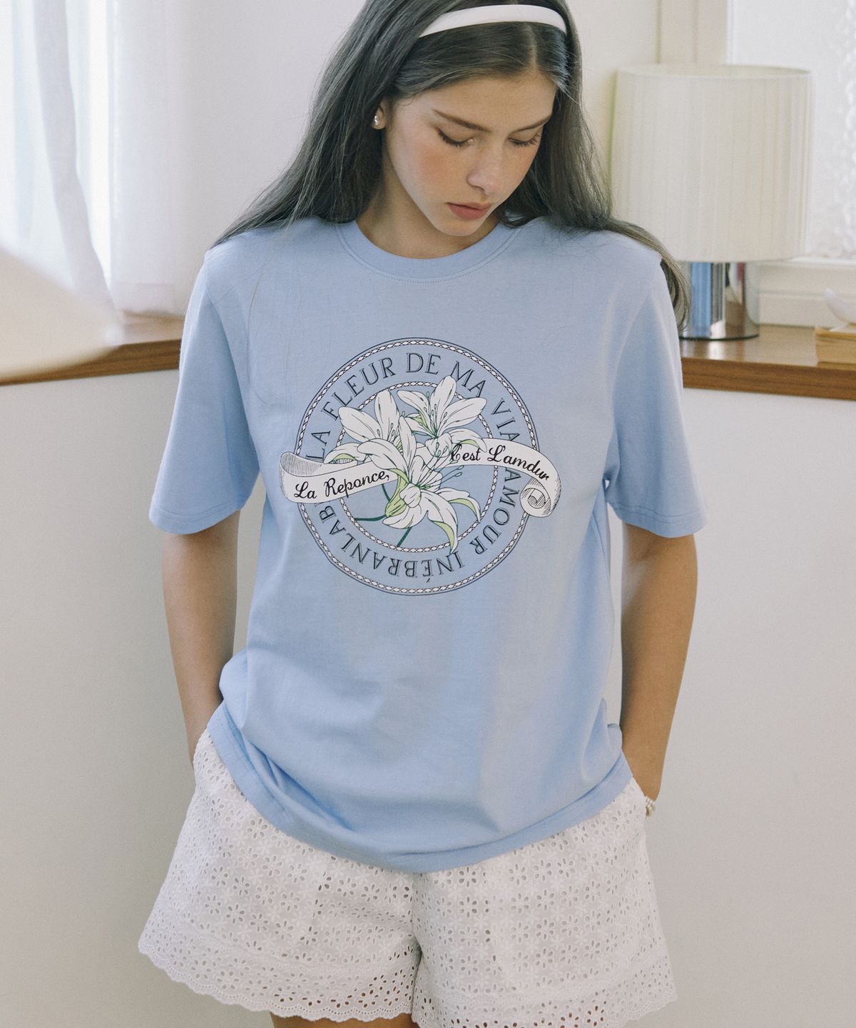 논로컬(NONLOCAL) Lily Print T-shirt - Light Blue