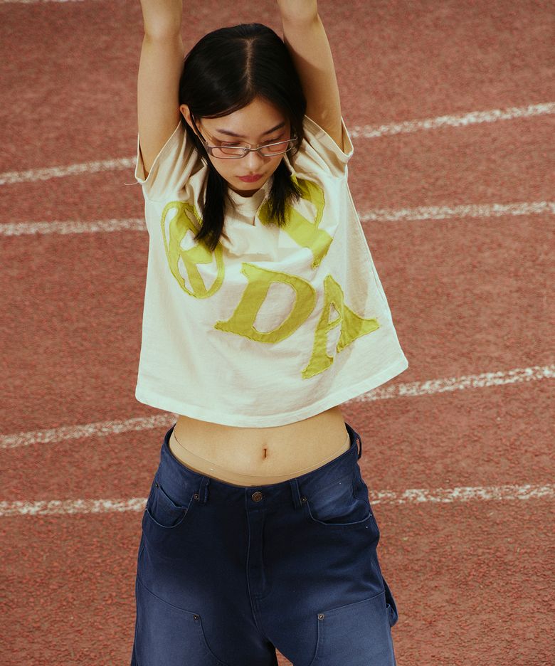 PRDA BIG PATCH CREWNECK TEE BEIGE