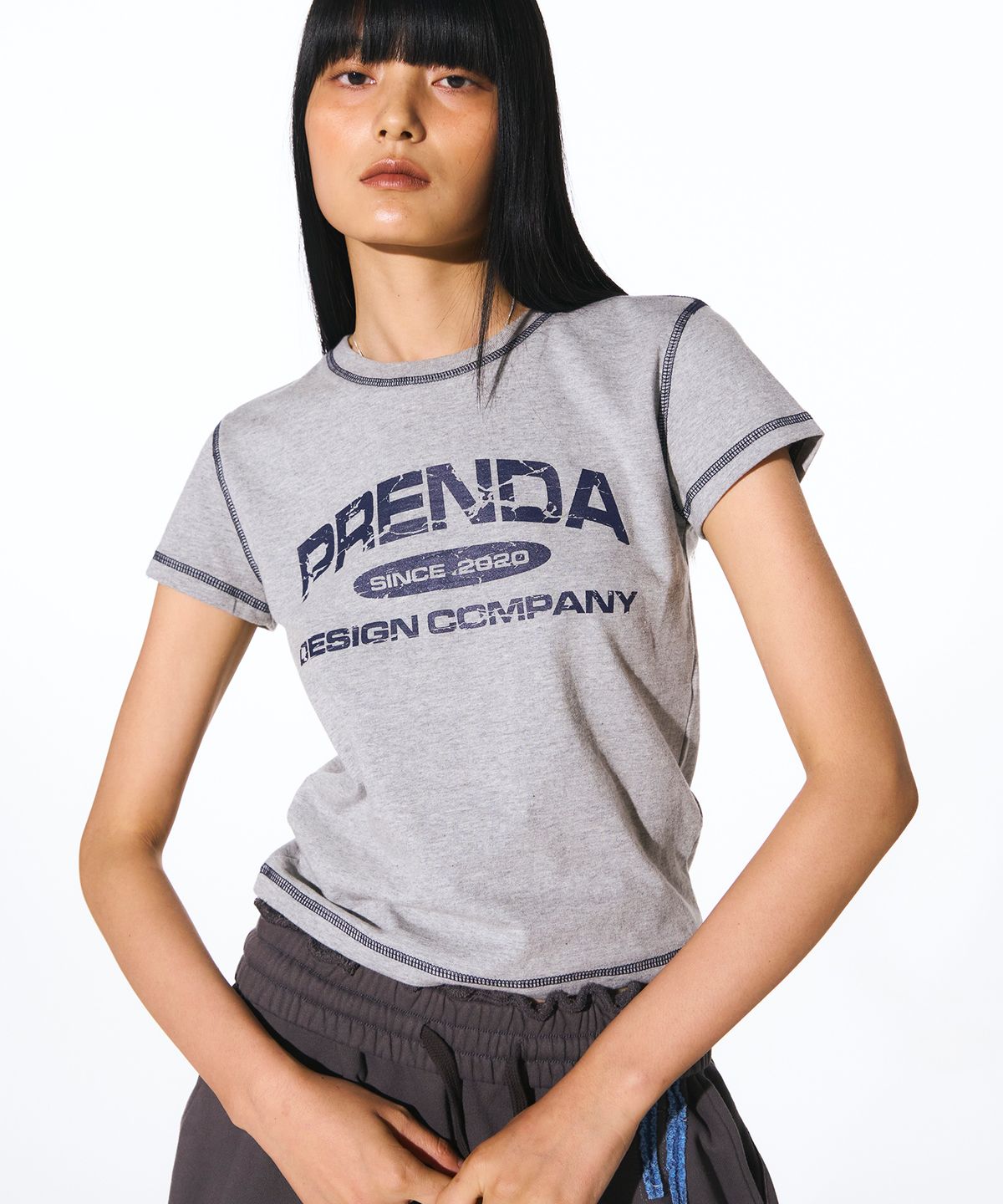 프렌다(PRENDA) COLOR STITCH LINE TEE GRAY
