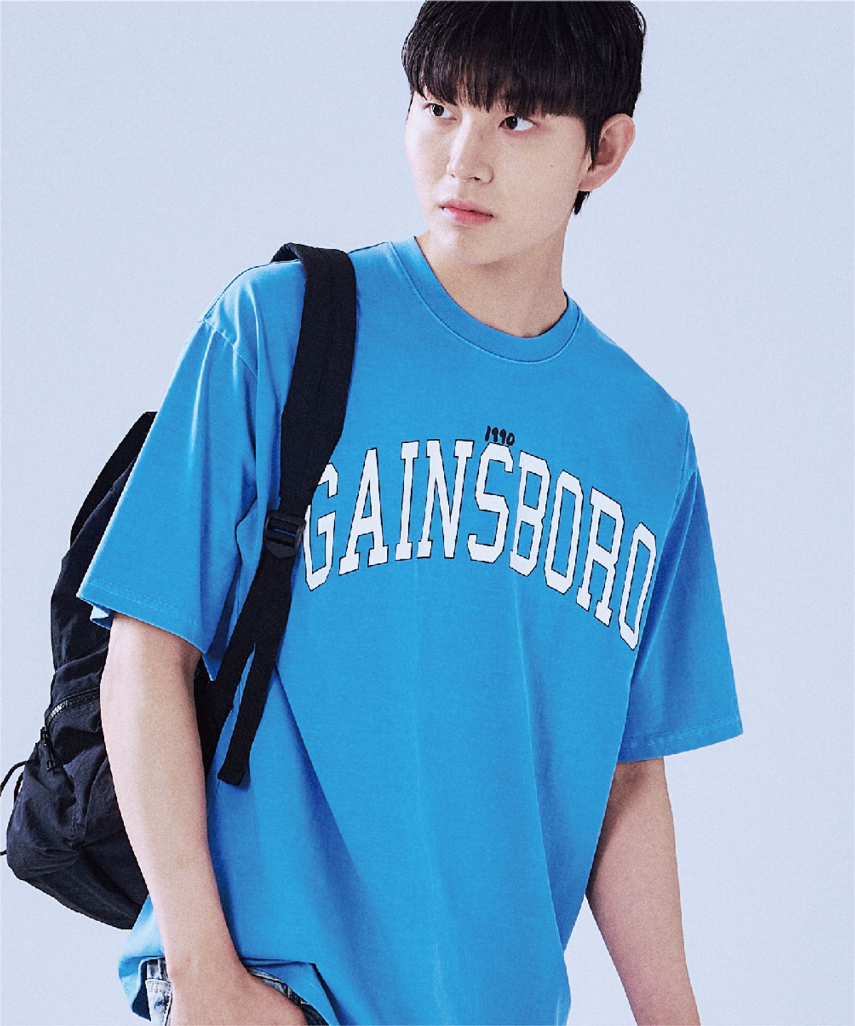 게인스보로(GAINSBORO) [쿨코튼] 피그먼트 아치로고 티셔츠_블루