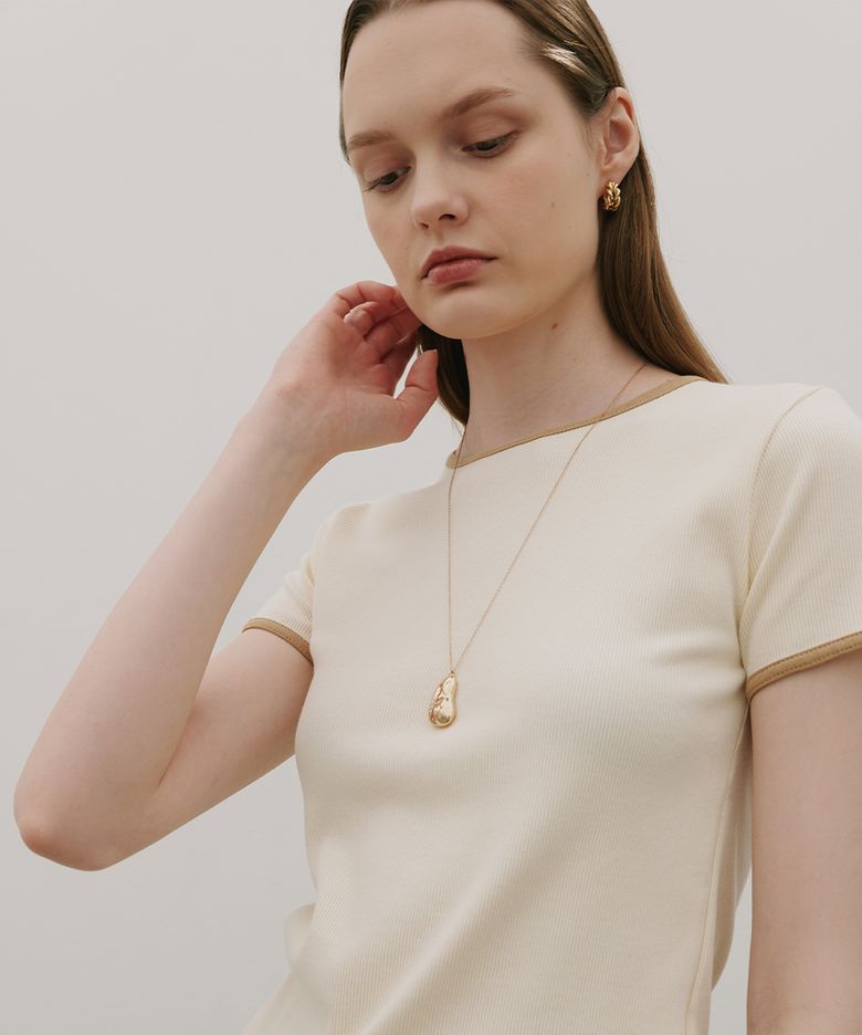 Ribbed Color-Blocked Short Sleeve T Cream
