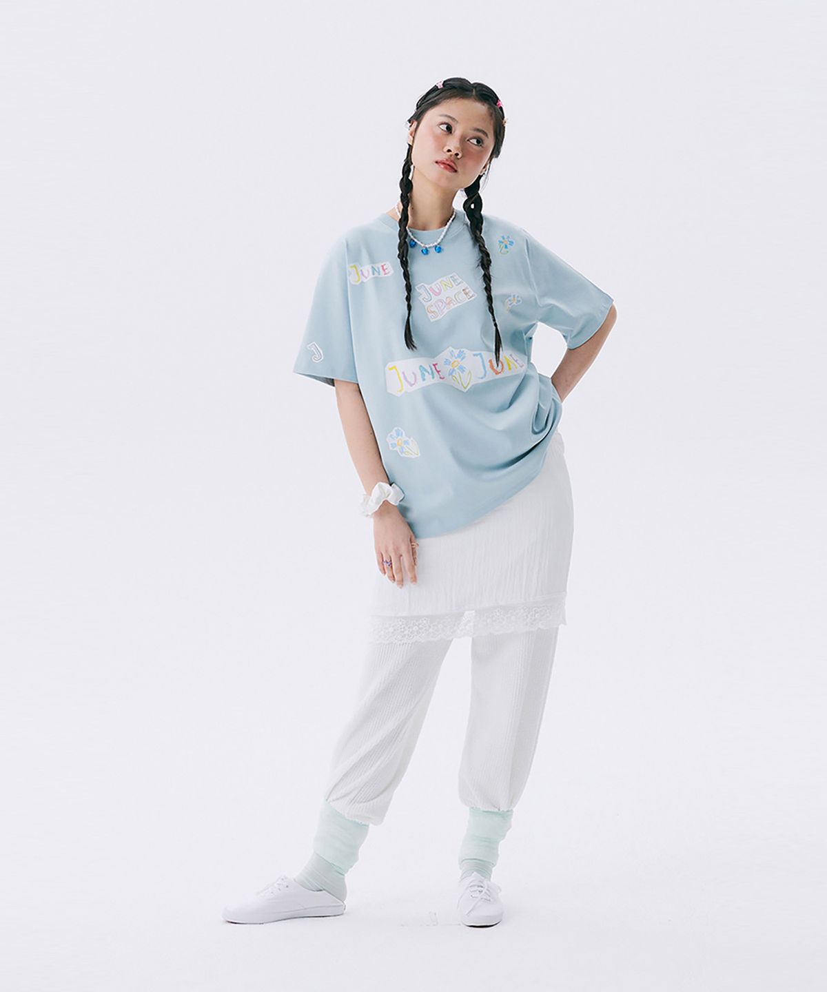 준준스페이스(JUNEJUNE SPACE) June Drawing T-shirt_Light Blue (준 드로잉 티셔츠_라이트 블루)