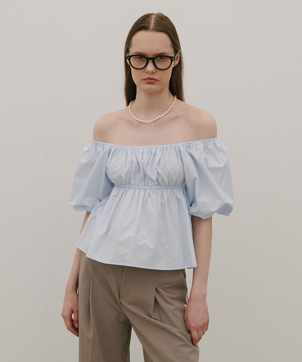 320쇼룸(320SHOWROOM) Two-Way Off-Shoulder Puff Blouse Sky blue