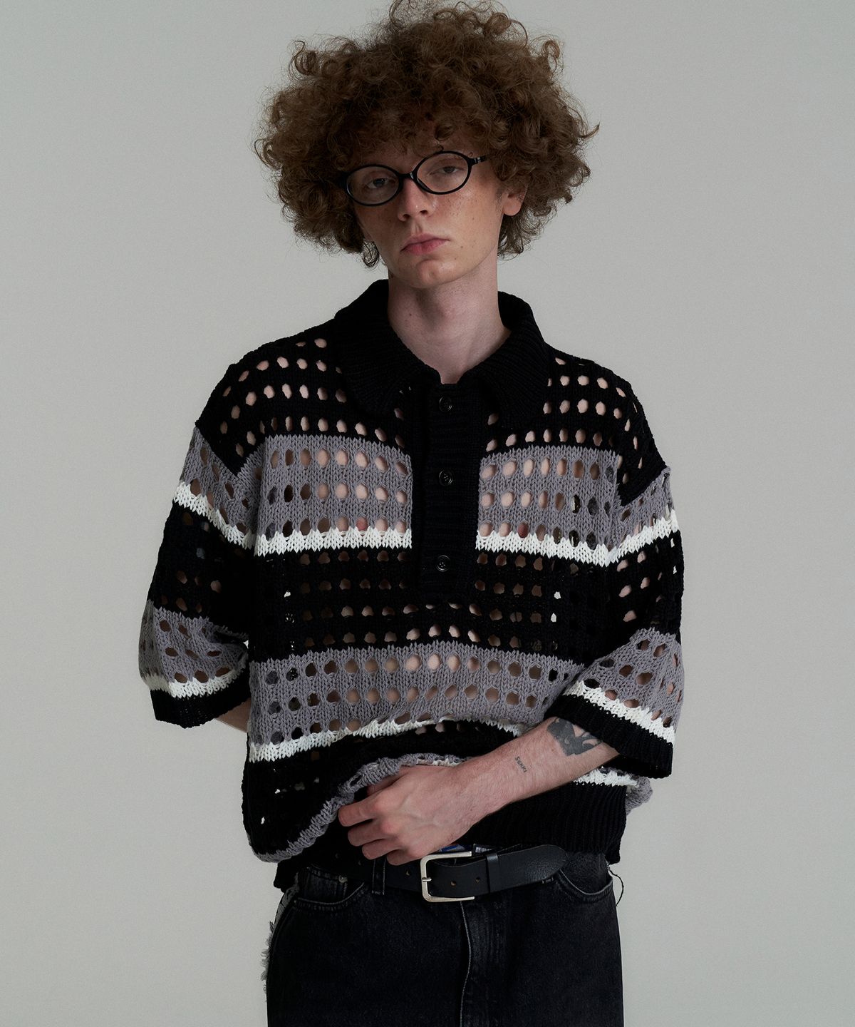 캑터스도넛마켓(CACTUSDONUTMARKET) Net Stripe Collar knit - Black