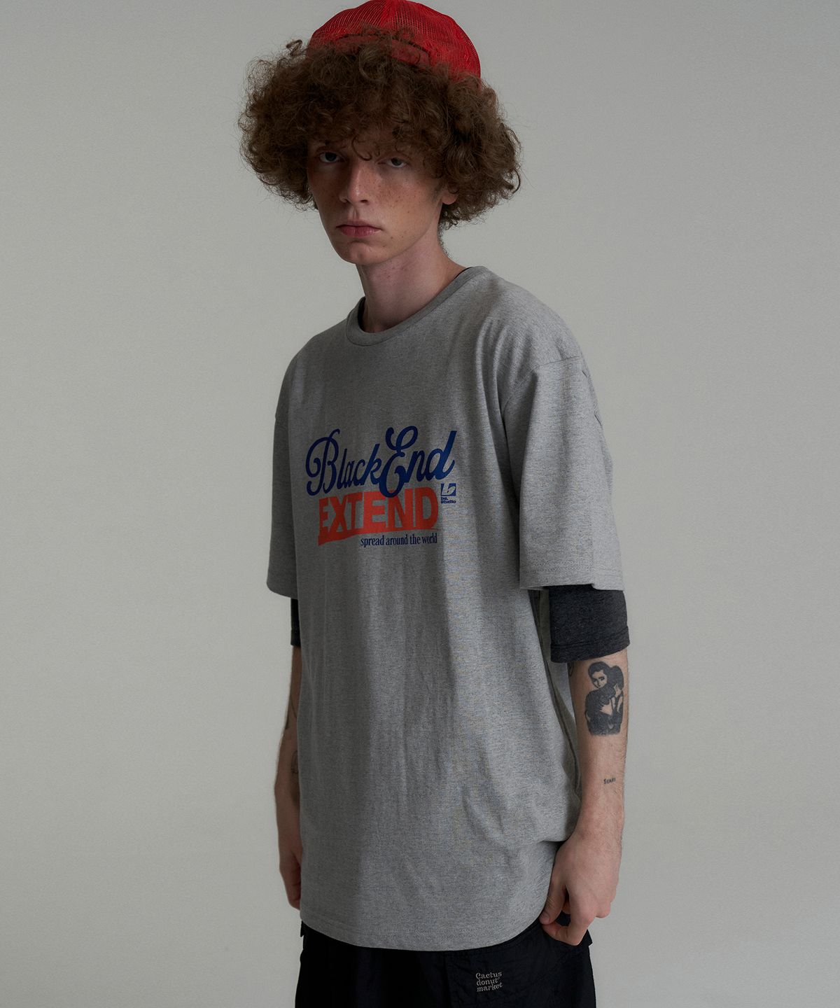 캑터스도넛마켓(CACTUSDONUTMARKET) Classic Extend T-Shirt - Gray
