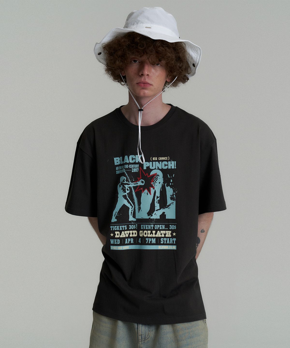 캑터스도넛마켓(CACTUSDONUTMARKET) Black Punch T-Shirt - Charcoal
