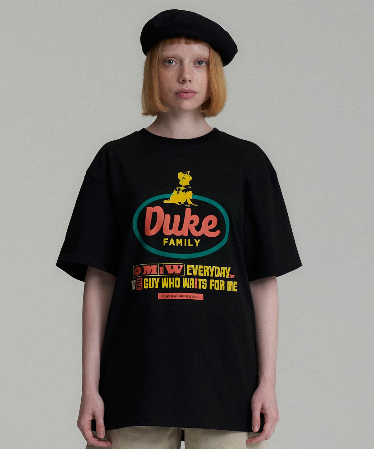 캑터스도넛마켓(CACTUSDONUTMARKET) Duke Family T-Shirt - Black