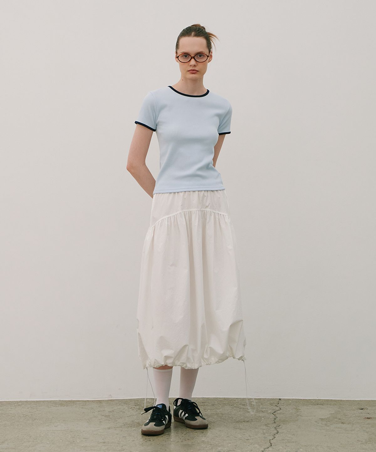 320쇼룸(320SHOWROOM) Shirring volume Stopper Skirt White