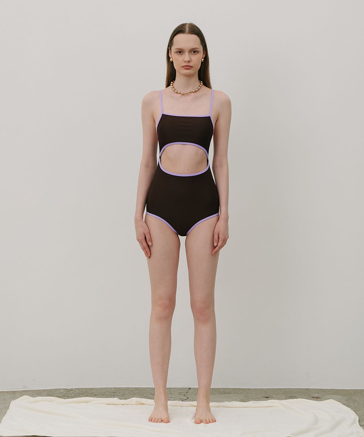 320쇼룸(320SHOWROOM) Tropical Coloring Cut-out Monokini Brown