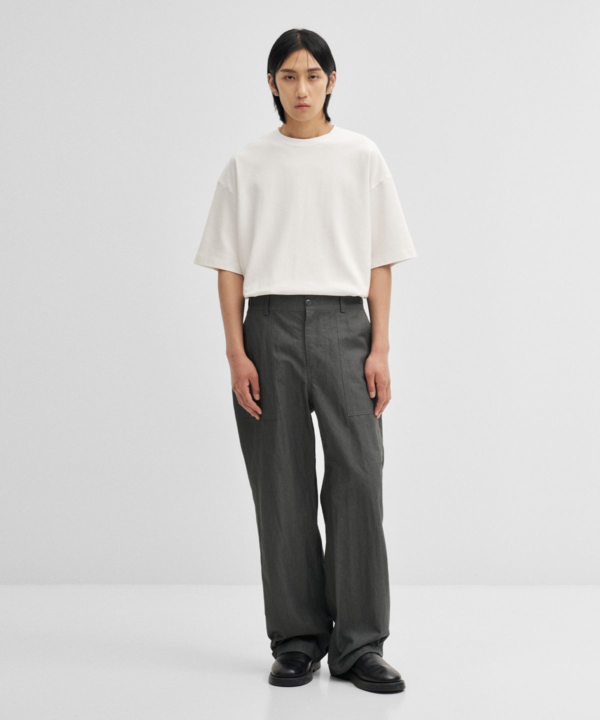 어나더 오피스(ANOTHER OFFICE) Cushy Baker Pants (Peppercorn)