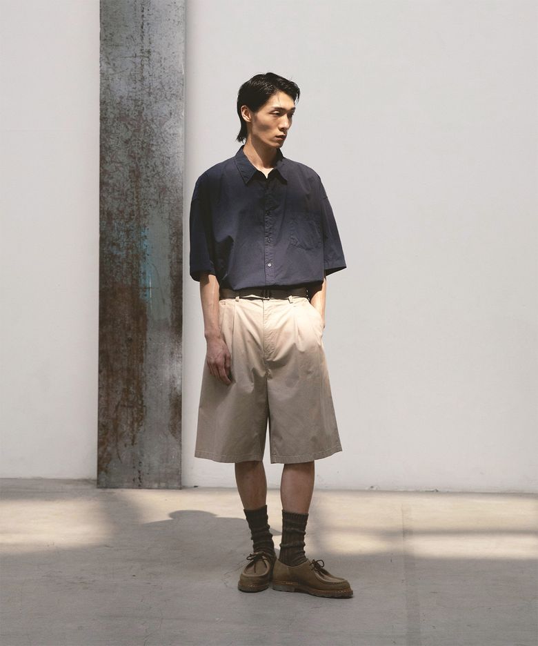 Hemingway Bermuda Pants (Universal-Khaki)