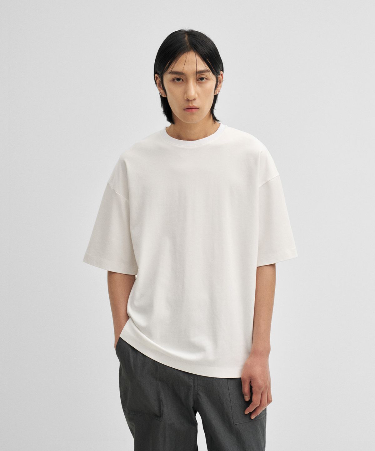 어나더 오피스(ANOTHER OFFICE) Basis Tee (Off White)