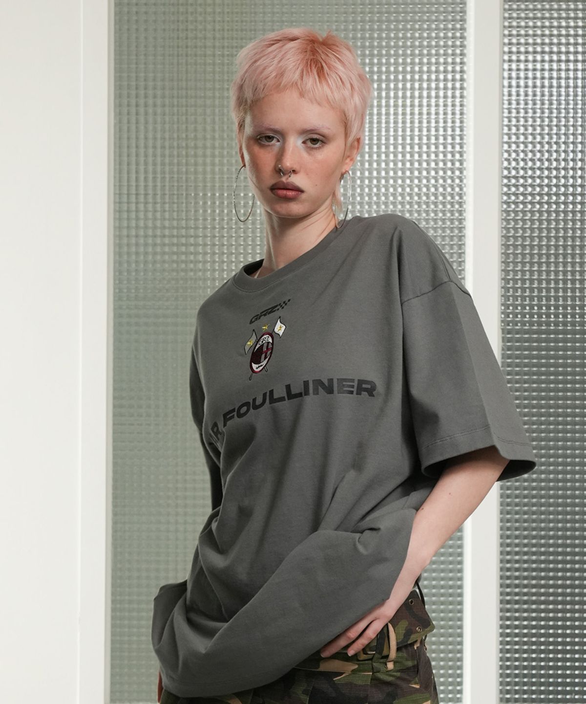 그레일즈(GRAILZ) RACING EMBLEM T-SHIRTS [CHARCOAL]