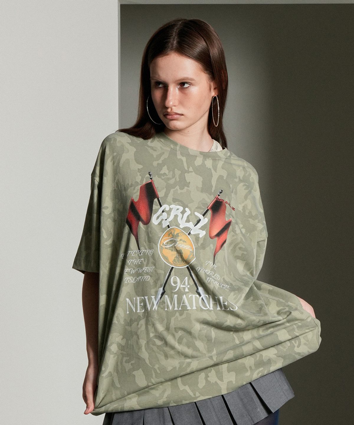 그레일즈(GRAILZ) CAMO RACING FLAG T-SHIRTS [CAMO]