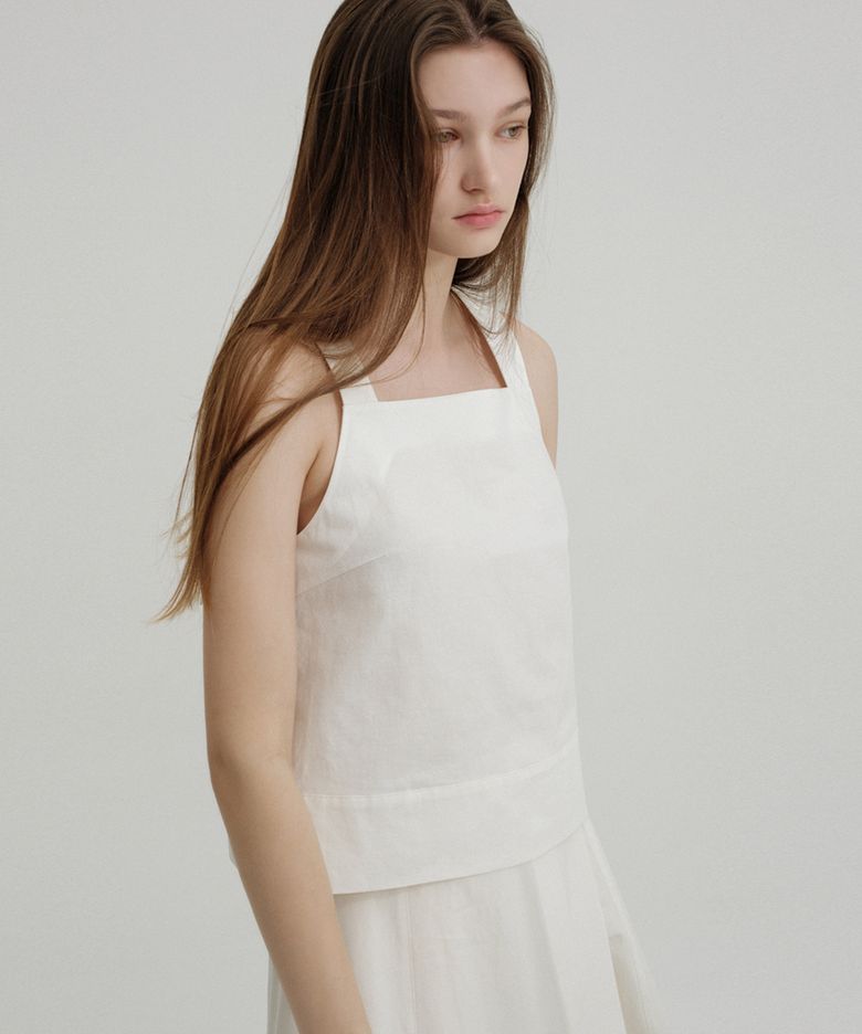 SQUARE NECK SLEEVELESS TOP (IVORY)
