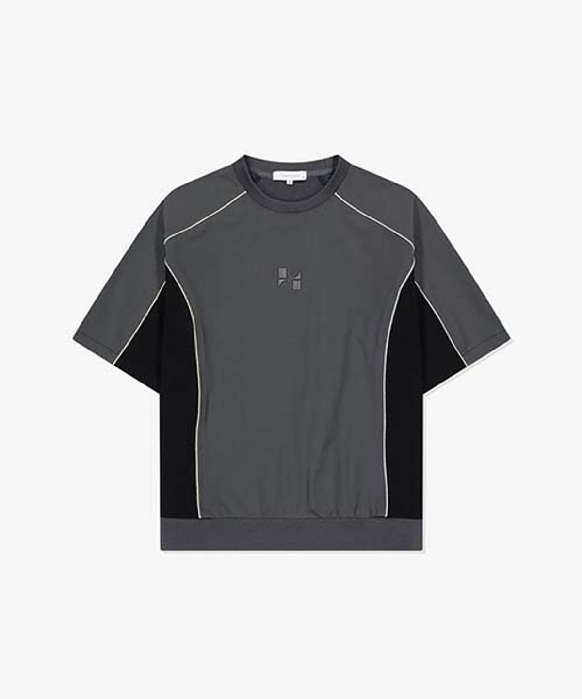 리버클래시(LIBERCLASSY) [24SS] LKM41303차콜 우븐 파이핑 라인 블록 반팔 티셔츠