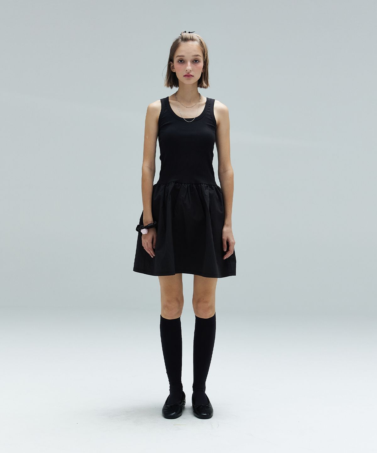 디어스토커(DEARSTALKER) DAISY SHIRRING DRESS - BLACK