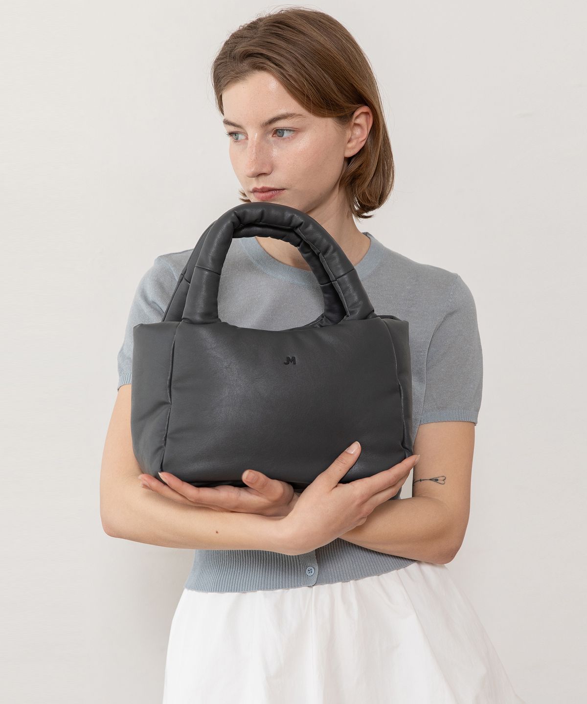 제이마크뉴욕(JMARKNEWYORK) BAILEY soft medium tote bag - Charcoal