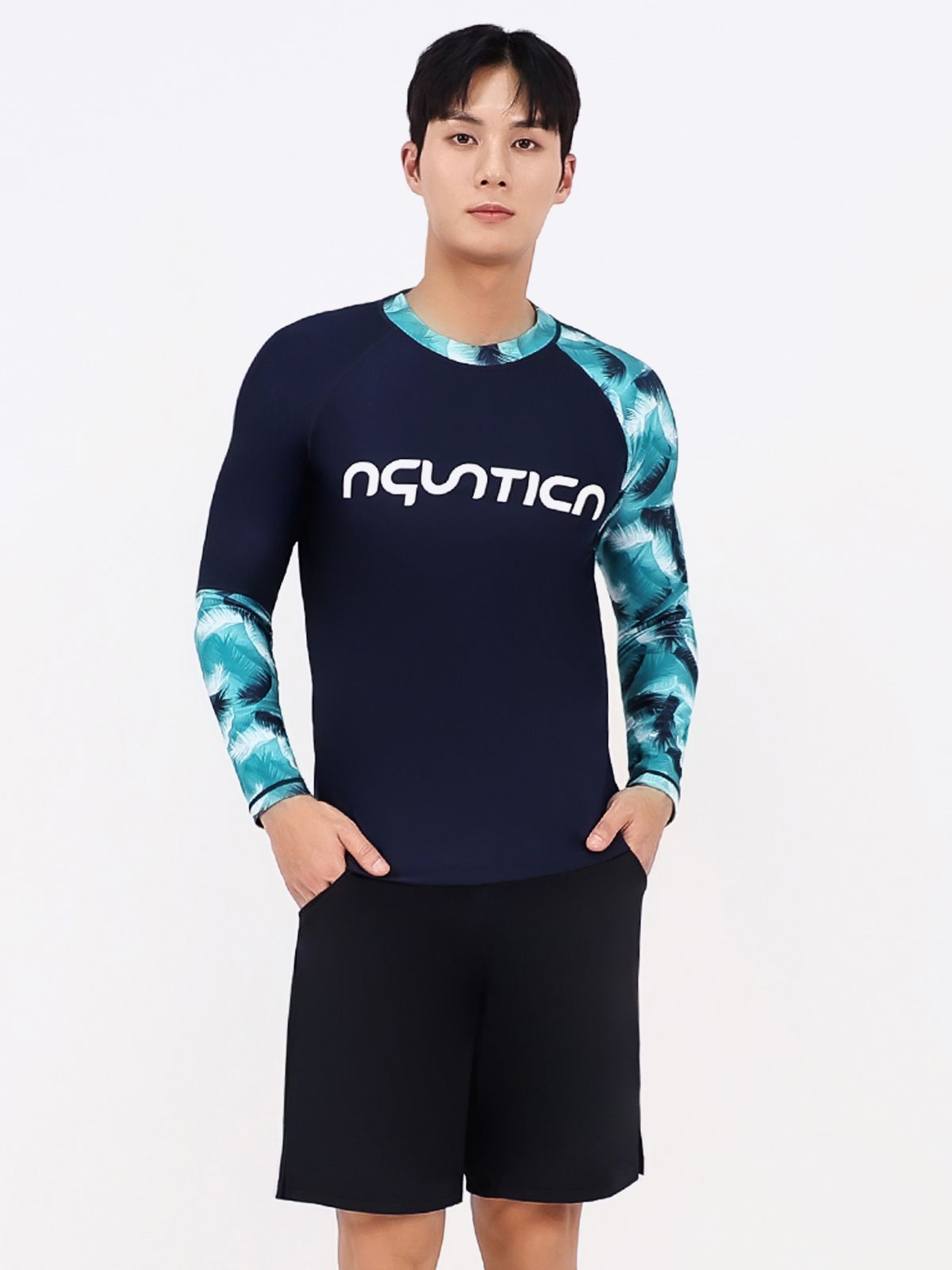 아쿠아티카(AQUATICA) 남성 래쉬가드 AQAMTS24017 상의+PZ 반바지세트