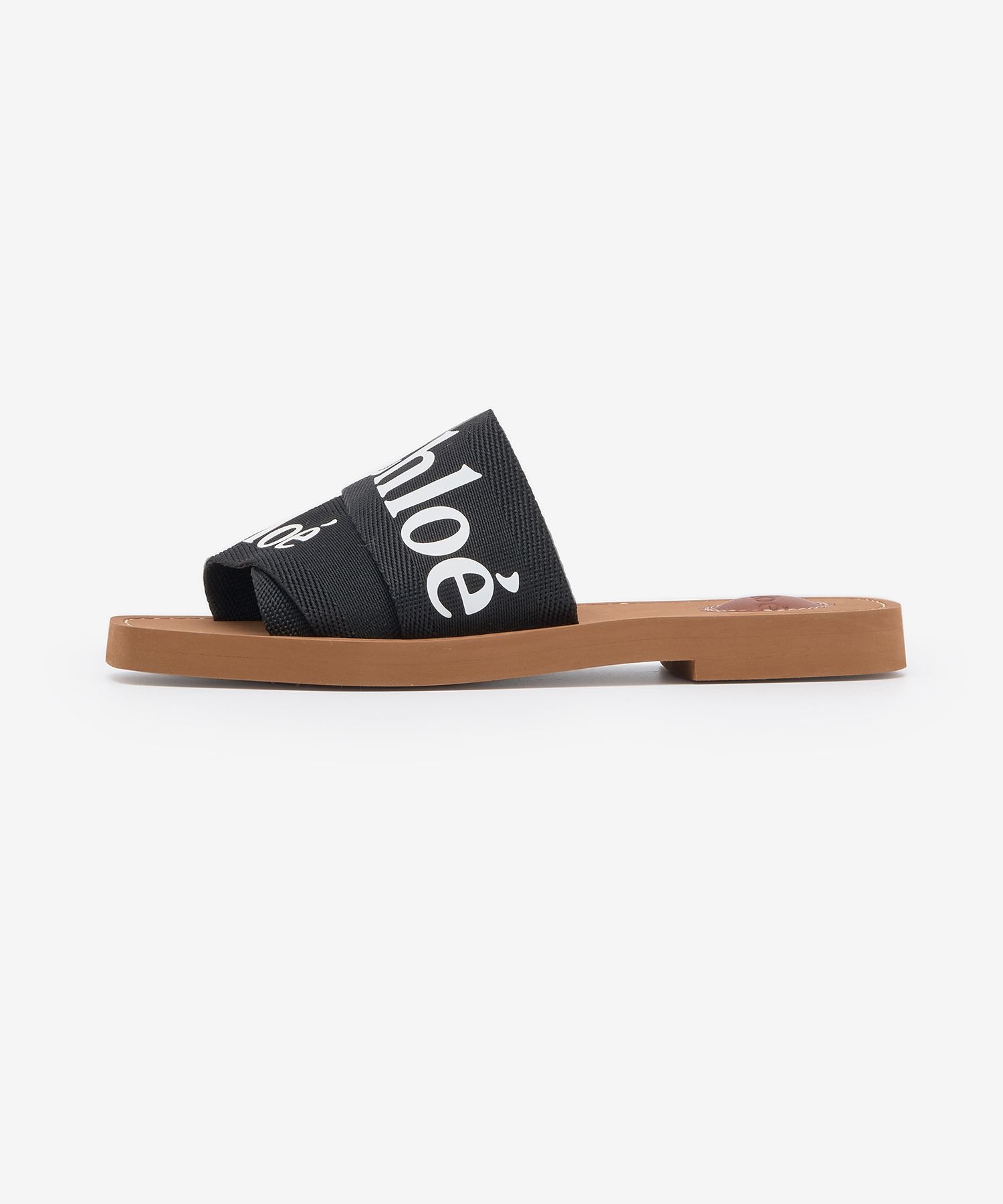 MUSINSA | CHLOE Woody Flat Slide - Black / CHC19U18808001