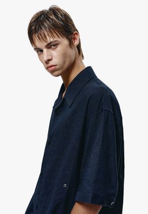오픈 카라 린넨 하프 셔츠 네이비 ZG3SH331NY