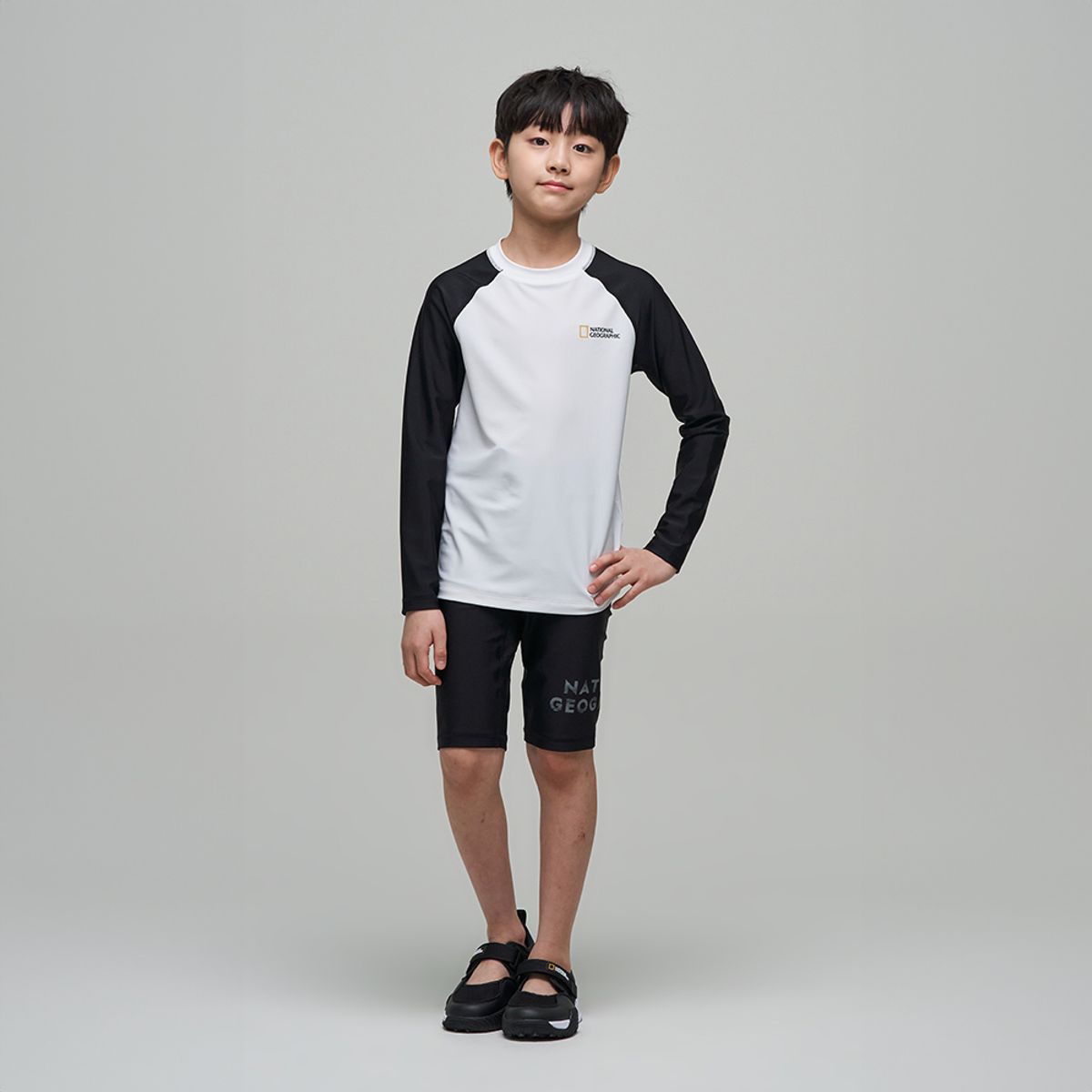 내셔널지오그래픽 키즈(NATIONAL GEOGRAPHIC KIDS) K242UWL640 5부 레깅스 CARBONBLACK