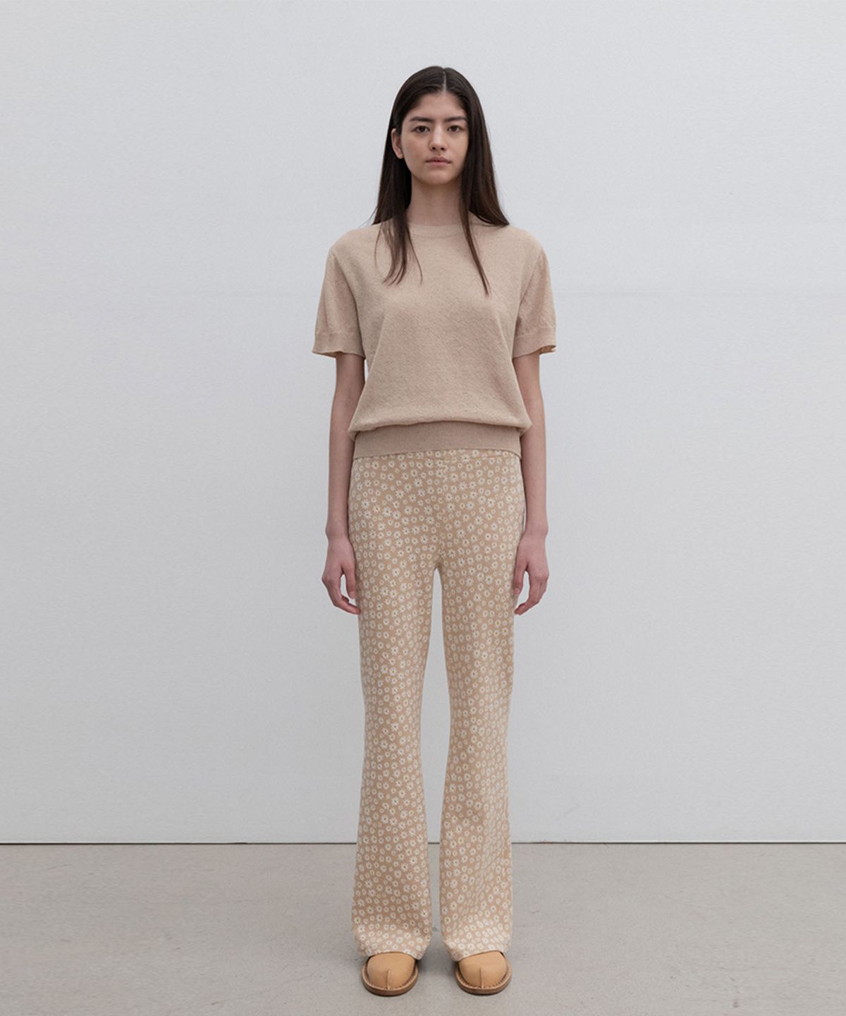수수무(SUSUMU) DAISY PANTS - latte