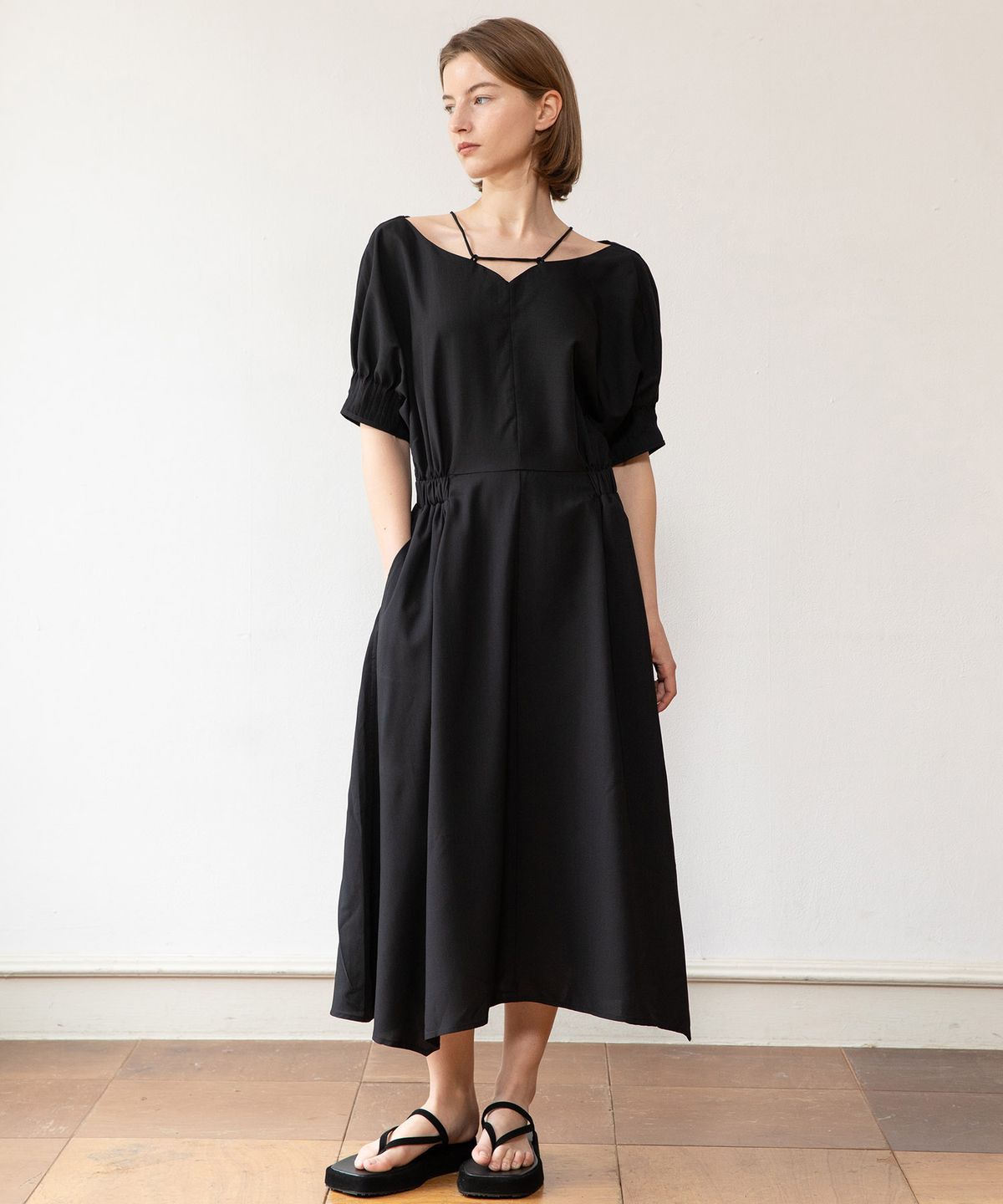제이마크뉴욕(JMARKNEWYORK) Drop shoulder dress - Black