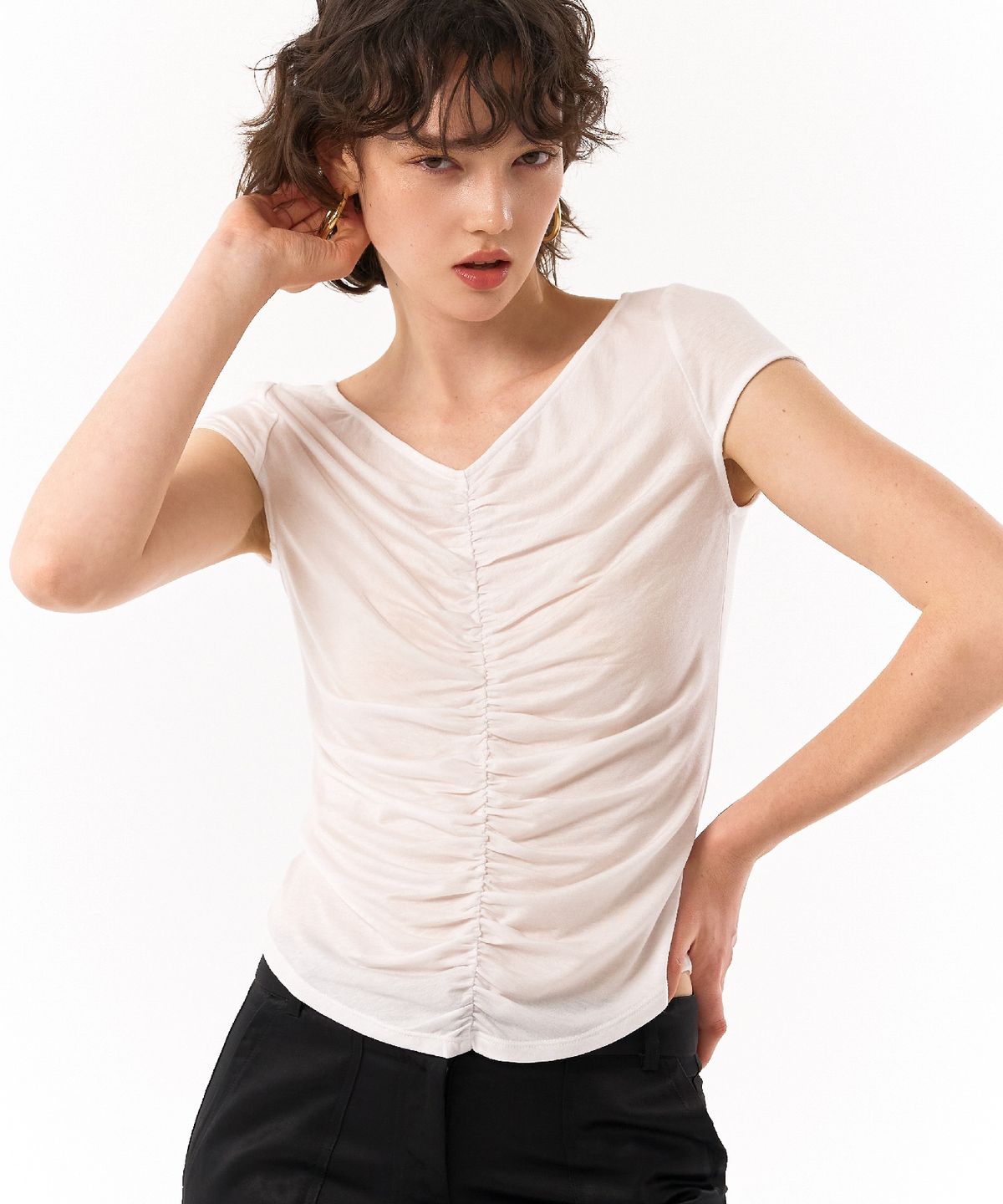 레트흐드레뚜왈(LETTRE DE LE TOILE) Iris front shirring top (white)