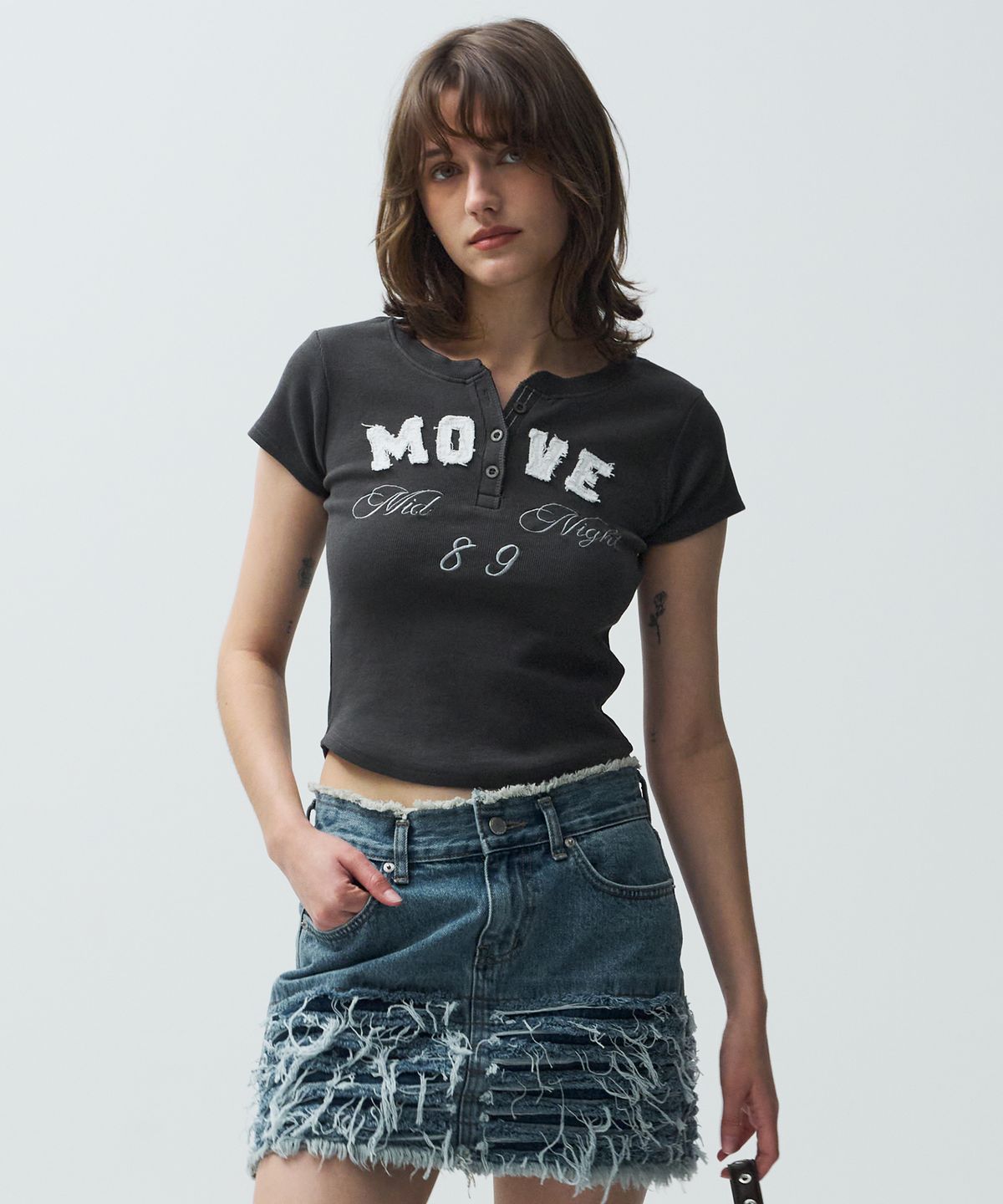 미드나잇 무브(MIDNIGHT MOVE) henley neck t (dark grey)