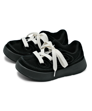 티오칸 / 블랙(+화이트 신발끈)