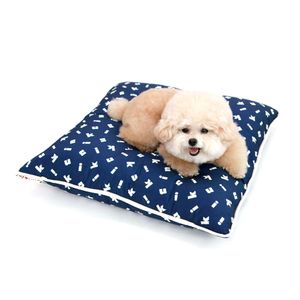 시그니처 로고 쿠션 - 2colors