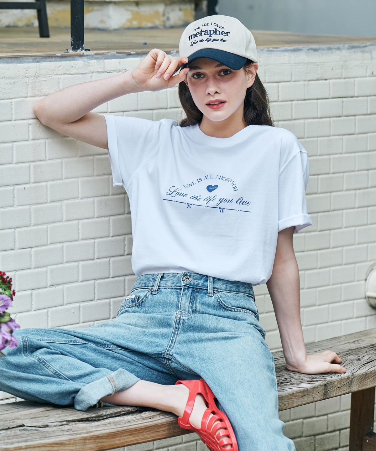 메타퍼(METAPHER) MET 러브 프레젠트 반팔티 화이트