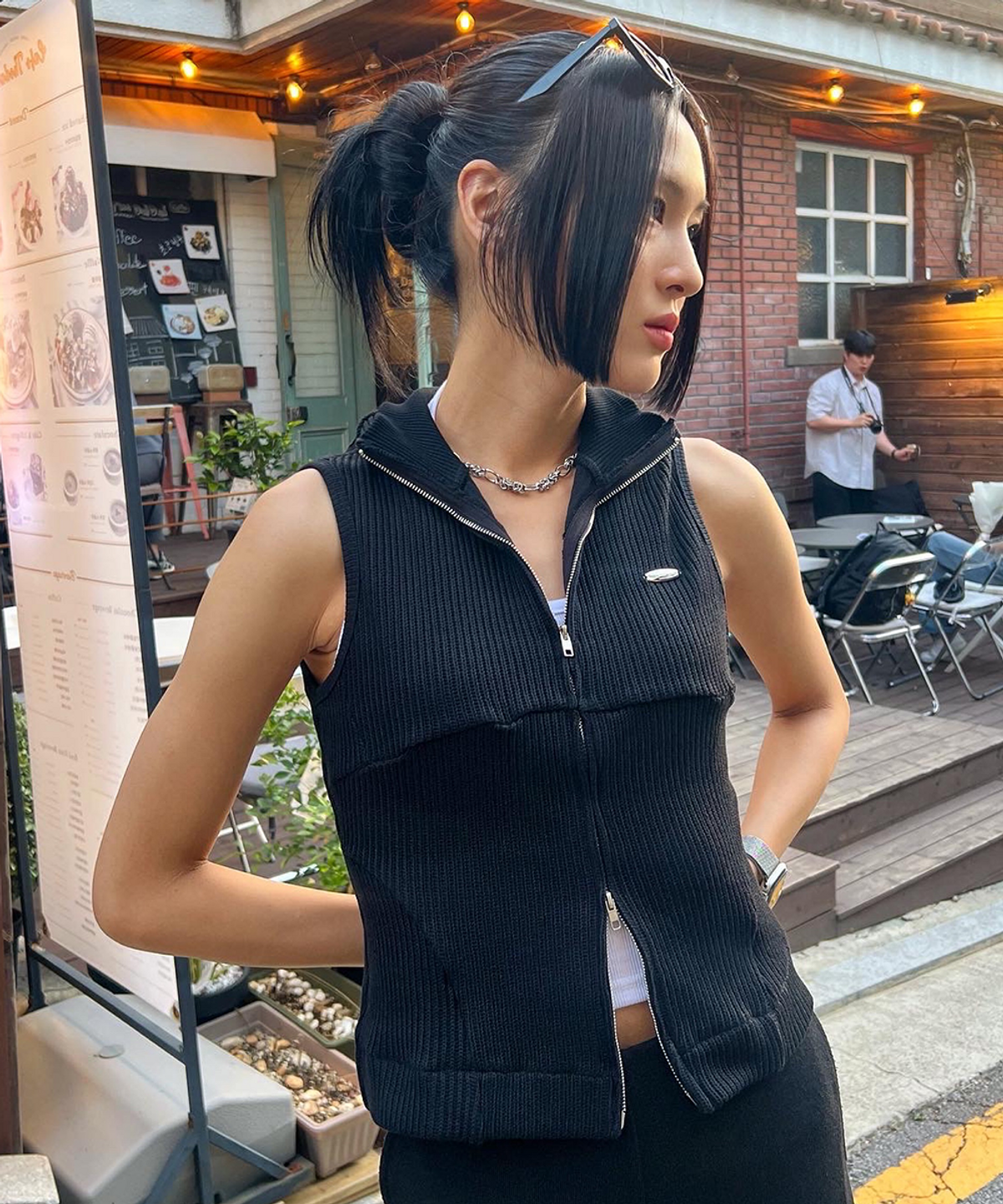 에프디알(FDR) Law Guage Rib Zip Up Sleeveless Black