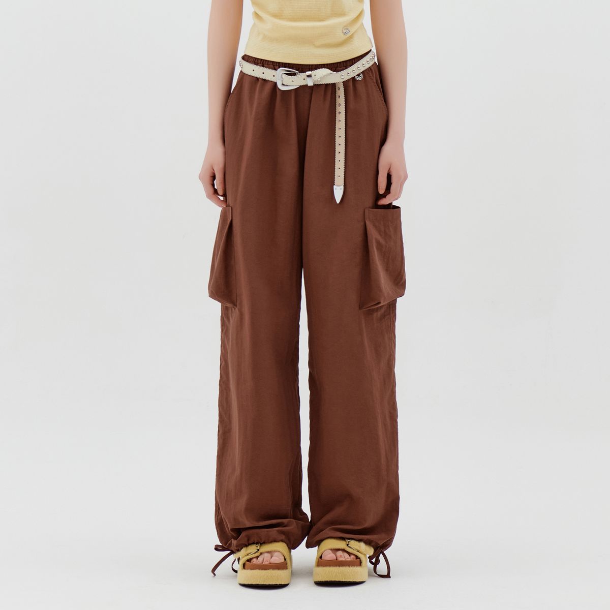 라라폭스(LALAFOX) LYLON POCKET PANTS BROWN BQ2WP018