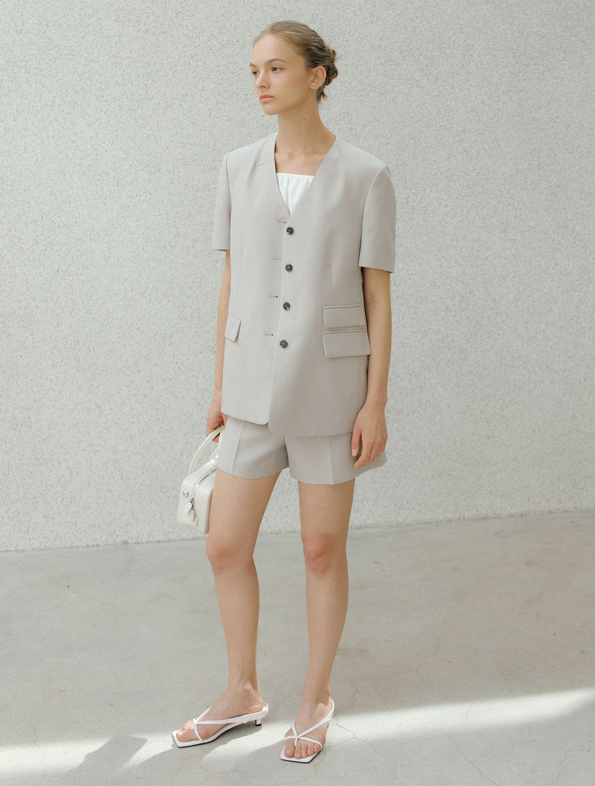 오떼뜨(OCTETTE) NOCOLLAR SINGLE BLAZER_2COLOR