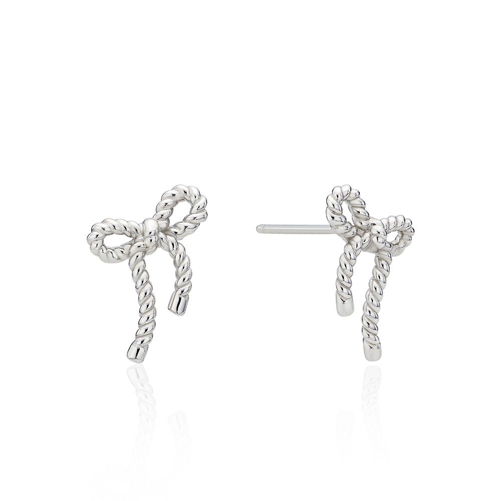 【HYERES LOR】Heriter silver curve emblem earring S MUSINSA | HYERES-LOR S Erite Silver Curve Emblem Earrings