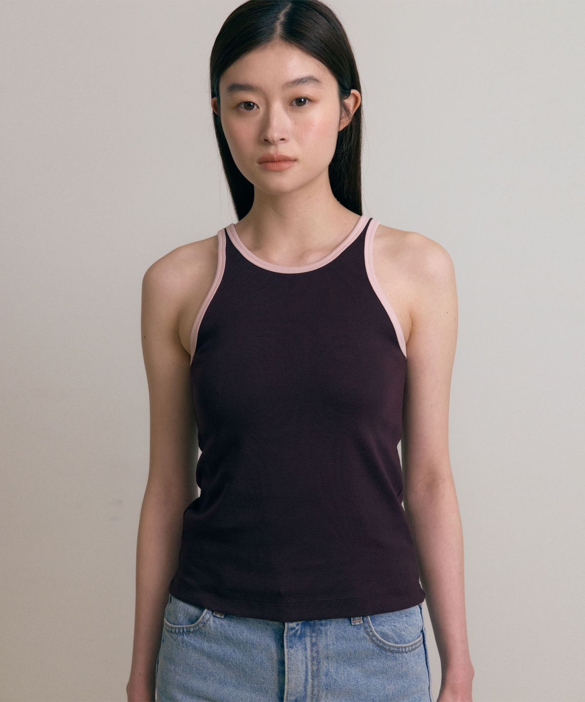 38컴온커먼(38COMEONCOMMON) Pipe line sleeveless (Brown)