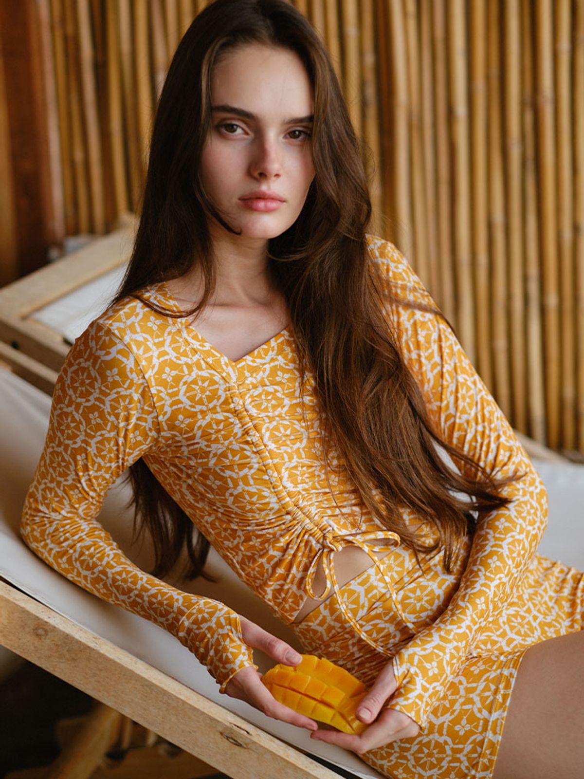 파인베이(FINEBAY) Ruched Rashguard, Geo Yellow
