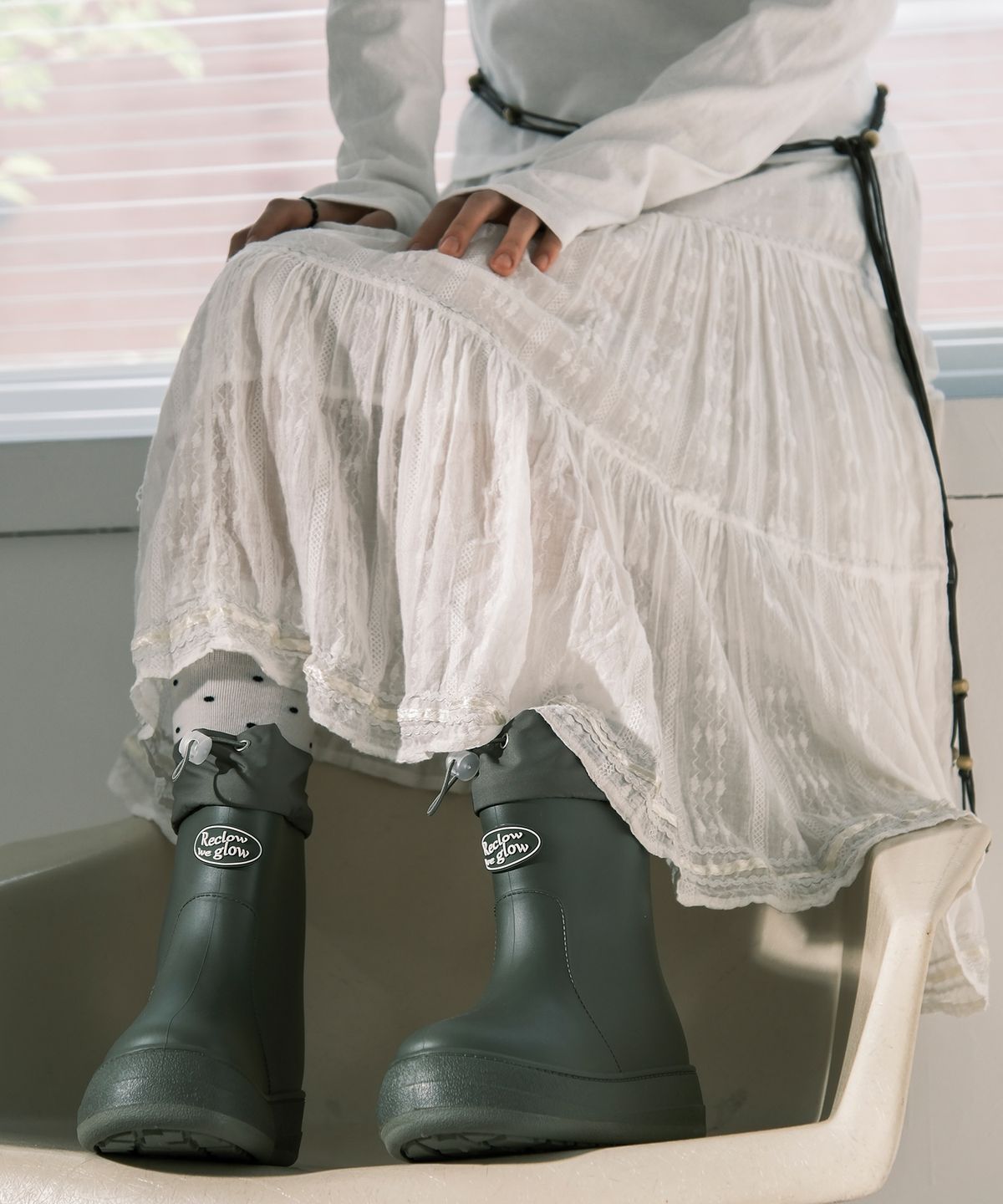 리끌로우(RECLOW) RC RE-RAIN SHIRRING 레인부츠 KHAKI