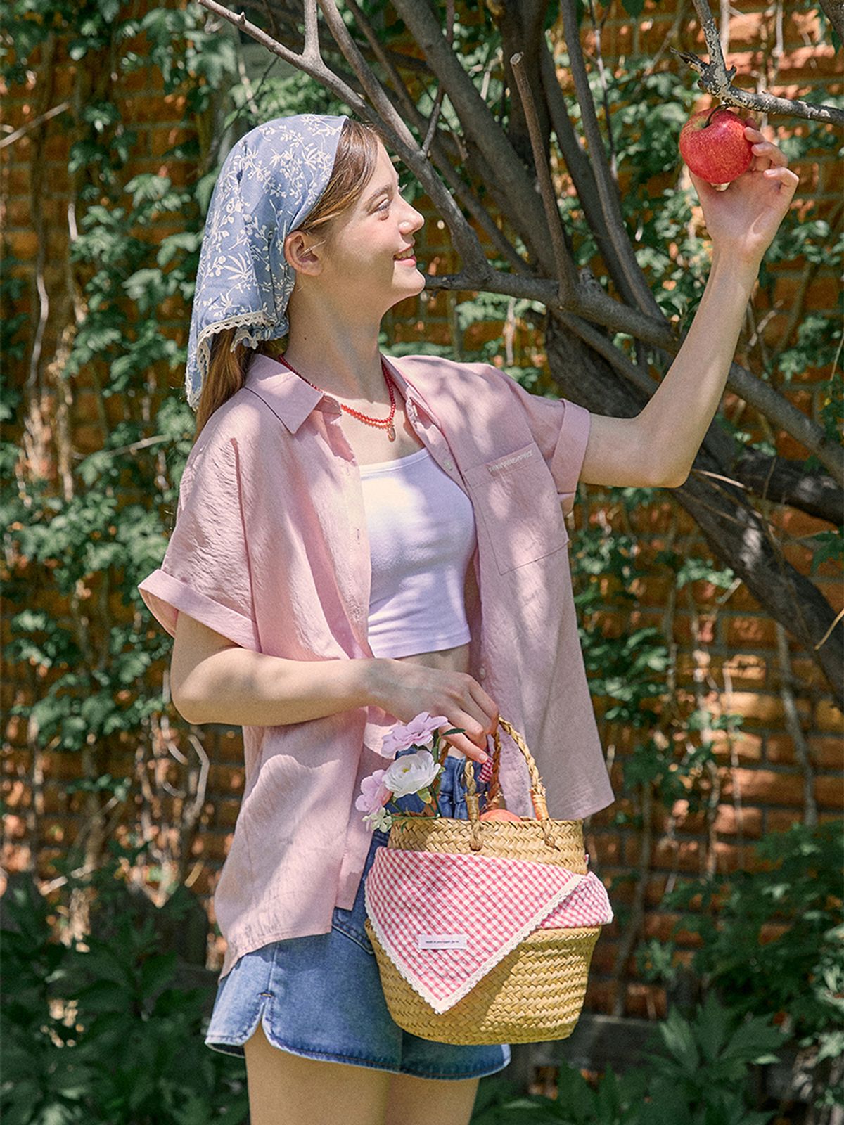 핑크파인애플(PINK PINEAPPLE) DREAMY HALF SHIRT_LIGHT PINK